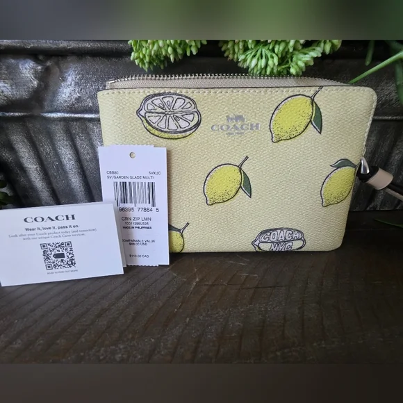 Coach Mollie Tote/Crossbody Lemon Print Coated Canvas With        Wristlet-NWT - Picture 14 of 16